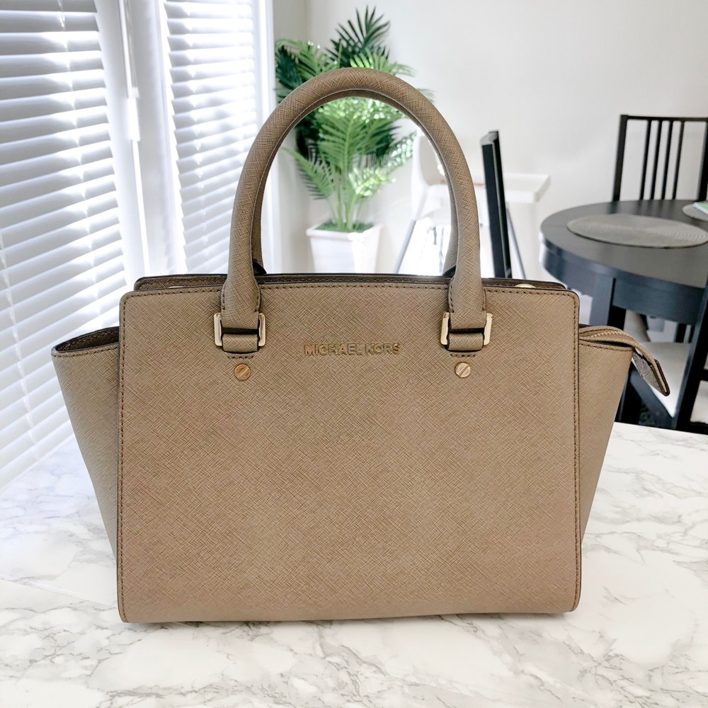 Michael Kors Selma Medium Saffiano Leather Satchel